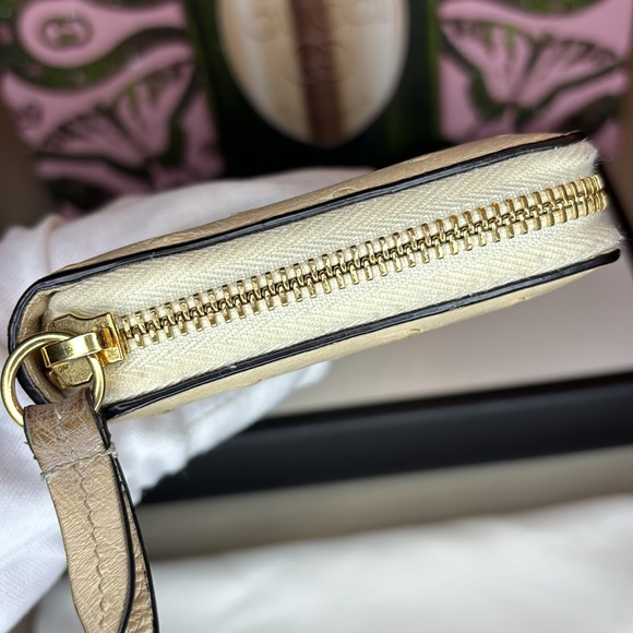 GUCCI | *RARE* Ostrich Buckle Embellished Long Zip Around Wallet in Ivory - Picture 5 of 8